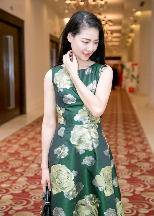 Hoa hau Tran Thi Quynh xinh dep do sac cung Ngoc Diem-Hinh-3